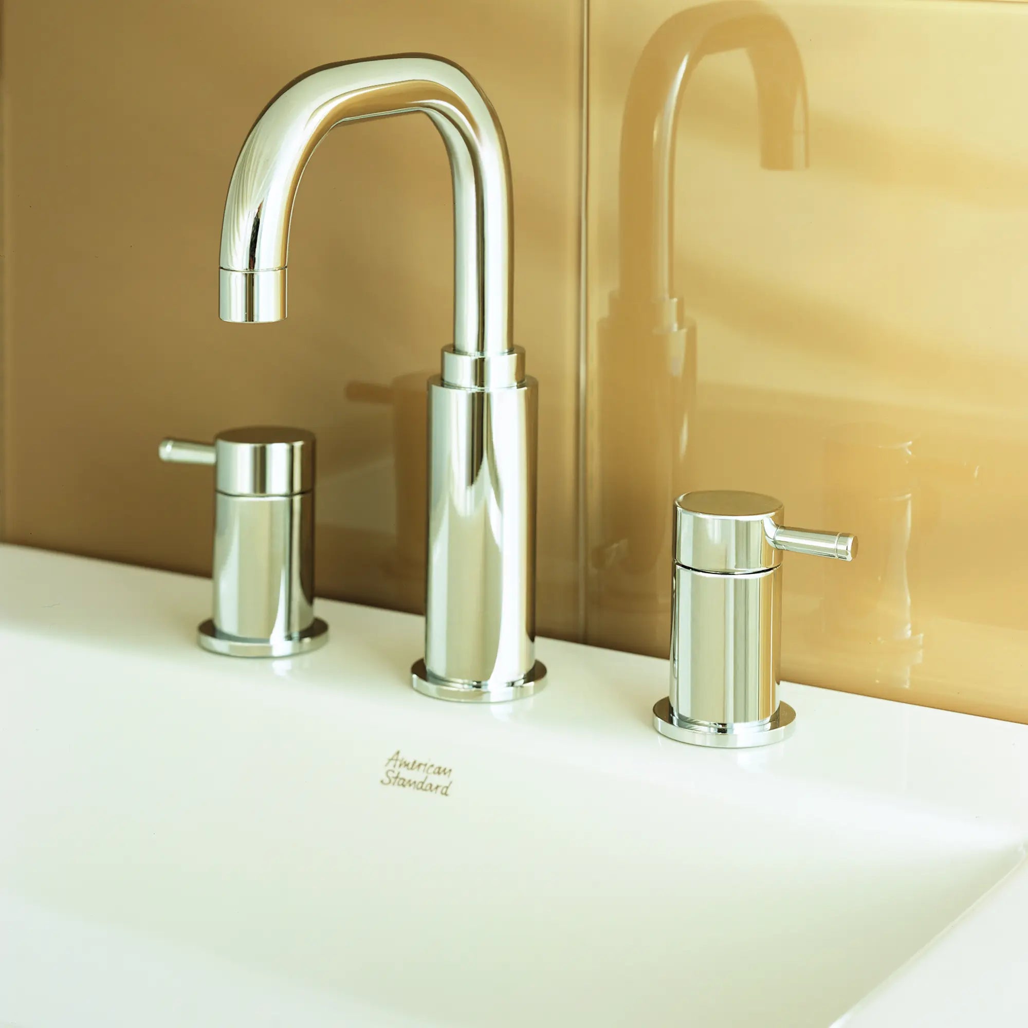 Serin® 2-Handle 8-Inch Widespread Bathroom Faucet 1.2 gpm 4.5 L/min With Lever Handles — thumbnail 3